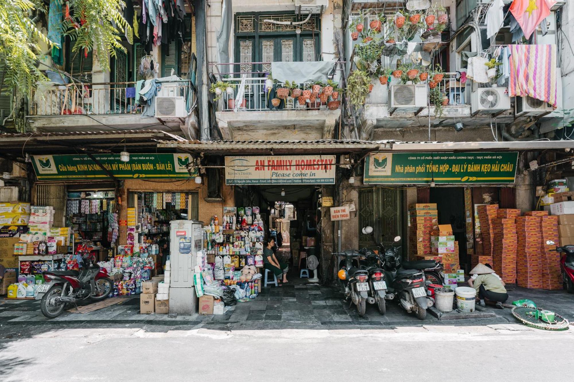 An Family Homestay Hanoi Buitenkant foto